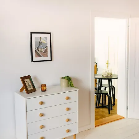 štýlové V Centre Modry Pre Víkendový Oddych Aj Svadobčanov * Modra