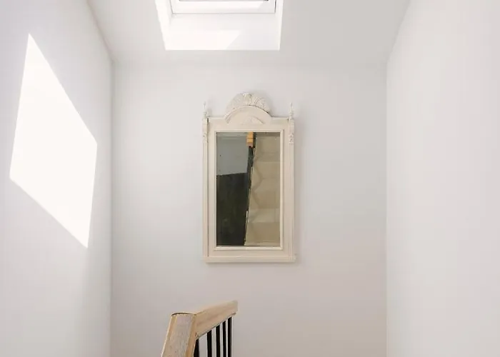 Stylove V Centre Modry Pre Vikendovy Oddych Aj Svadobcanov * מודרה