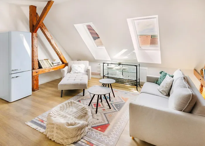 Apartment Stylove V Centre Modry Pre Vikendovy Oddych Aj Svadobcanov *
