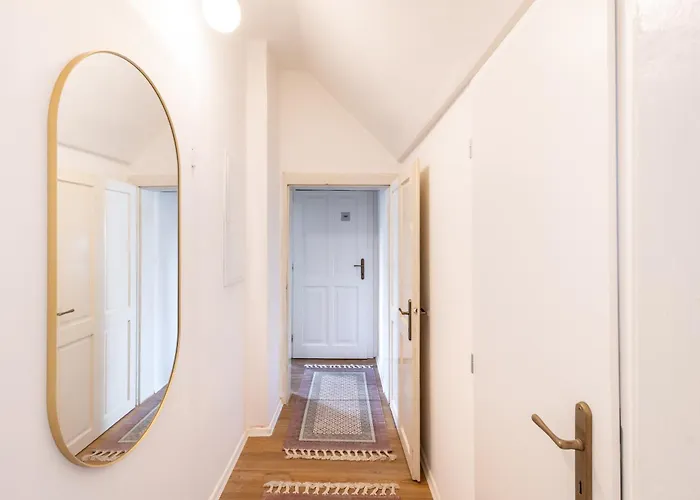 Apartment Stylove V Centre Modry Pre Vikendovy Oddych Aj Svadobcanov Modra